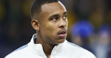 Celtic intervene in Leeds United transfer as '£8m offer submitted'