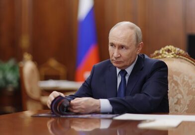 Shocking pictures show pale and gaunt Putin as Kremlin has 'no plan for his death'