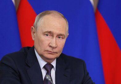 Putin 'petrified' as Ukraine drone strikes Russia and political purges grip the Kremlin