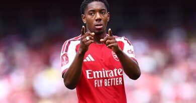 Man Utd offered Myles Lewis-Skelly transfer with Arsenal ready to sell
