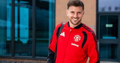 Man Utd injury update as Mason Mount decision made for Leeds showdown
