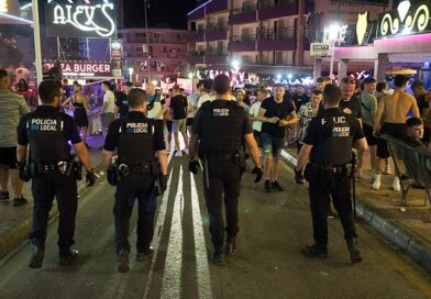 Ugly scenes in Majorca as British tourist slaps officer after shouting ‘f*** the police’