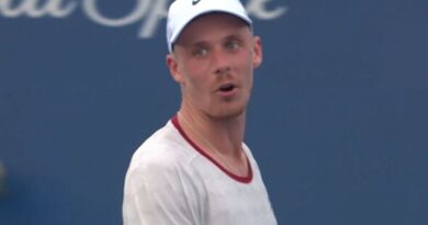 Cincinnati Open star confronts rival mid-match after 'uncalled for' actions