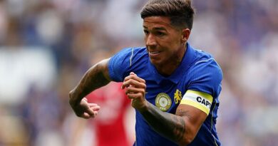 Chelsea release statement to fans as Enzo Fernandez booed during friendly