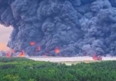 Russia in flames as massive strikes blast crucial targets in Moscow region – 10 hit