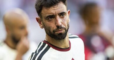 Man Utd immediately respond to 'audacious' Bruno Fernandes transfer bid