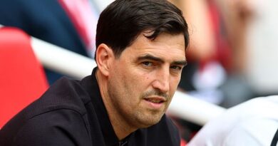 Liverpool are taking £30m transfer risk that could ruin Andoni Iraola's season
