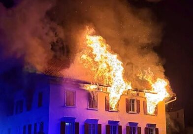 Switzerland restaurant fire LIVE: Five people missing after huge blaze in Thusis