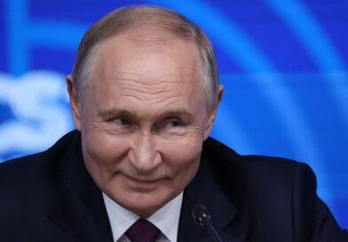 Putin tipped to 'mobilise 300,000 more troops' but Zelensky vows to 'wipe them out'