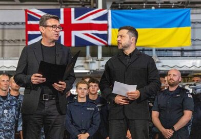 UK hands Ukraine blueprints for Storm Shadow missiles despite Russian threats