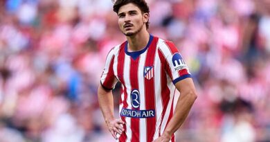 Transfer news LIVE: Maatsen to Man Utd, Arsenal Alvarez deadline, Liverpool medical booked