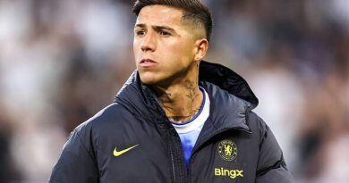 Chelsea to unveil Enzo Fernandez replacement in next 24 hours and plan another transfer