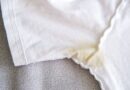 Easily remove sweat and sunscreen stains from clothes using 1 item