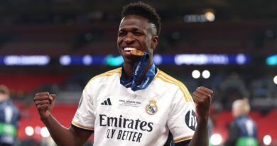 Transfer news LIVE: Vini Jr ‘agrees’ Arsenal contract, Man Utd latest | Football | Sport