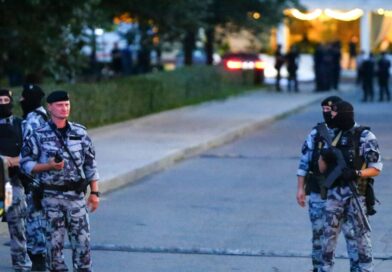 Moscow restaurant bomb: At lest 3 killed as ‘woman tries to smuggle device into venue’ | World | News Moscow restaurant bomb: At lest 3 killed as ‘woman tries to smuggle device into venue’ | World | News