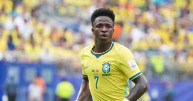 Arsenal get Real Madrid Vinicius Jr update as Mikel Arteta causes a stir | Football | Sport