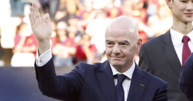 Infantino threatens to move World Cup final in drastic crisis meeting | Football | Sport