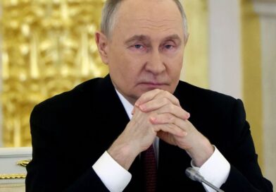 Putin ‘ready to take down passenger jets in Europe’ as WW3 fears explode | World | News