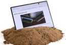 Samsung’s $1,900 Z Fold 8 is still vulnerable to pocket lint