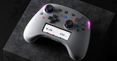 Genki’s new customizable controller has a big screen and adjustable buttons