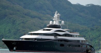 Mark Zuckerberg’s yacht was closer, but someone else saved a stranded boat
