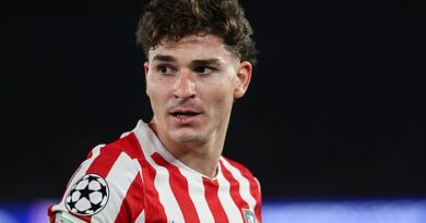 Arsenal transfer news: Very late Julian Alvarez twist after Malick Fofana decision