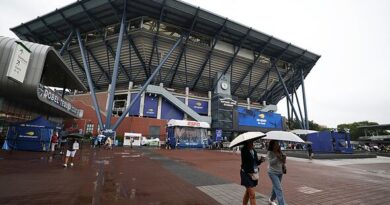 US Open LIVE: Matches delayed as Novak Djokovic takes action after heartbreaking loss