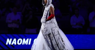 Naomi Osaka shows off bold new look as US Open star copies NBA icon