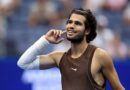 Carlos Alcaraz told 'put it away' after awkward US Open wardrobe malfunction