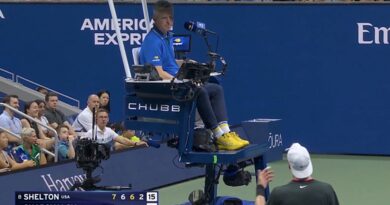 US Open star accused of breaking rules during win as opponent brutally booed