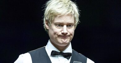 Neil Robertson copies Ronnie O'Sullivan after £100k English Open upset to world No. 117