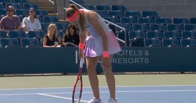 Tennis world No. 5 suffers horror injury after being forced to end US Open match early