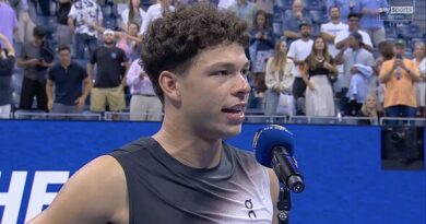 Ben Shelton makes unusual request immediately after beating Carlos Alcaraz in US Open epic