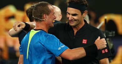 Lleyton Hewitt's wife 'fed up' with husband's friendship with Roger Federer