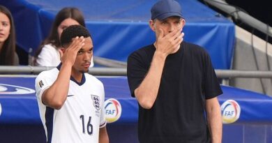 Trent Alexander-Arnold made offer to Thomas Tuchel after snub from England squad