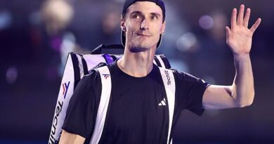 Grand Slam champion 'very happy' after suddenly retiring and has big plans