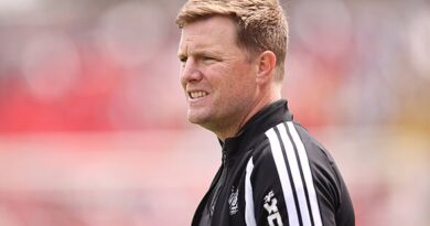 Eddie Howe to Man Utd change after response to job and Newcastle compensation