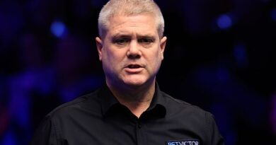 Snooker star 'upset a lot of people' and lifts lid after losing 59 places in rankings