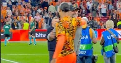 Jurgen Klopp shows true colours as gesture towards two Liverpool players caught on camera