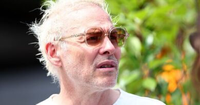 Nine-time F1 race winner slammed for 'rookie' mistake as Jacques Villeneuve sticks boot in