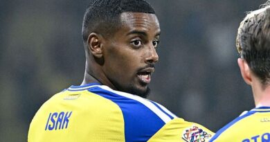 New Alexander Isak injury statement made as Liverpool's worst fears realised
