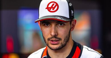 F1 driver announces he's been axed and aims parting dig in emotional statement