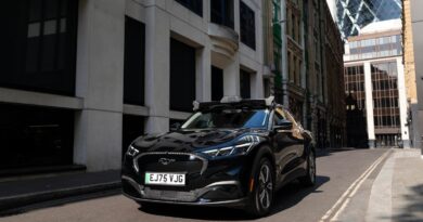 Uber beats Waymo to launching robotaxis in London