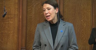 Push for state pension age to be lowered to 65 at key threshold to spark DWP response