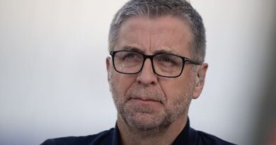 Mark Chapman's wife's tragic death, new Kelly Cates romance and ambitious charity stunts
