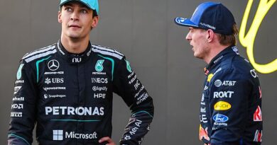 F1 LIVE: George Russell and Max Verstappen disagree as Singapore GP causes uproar