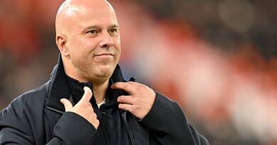 Arne Slot lands new job four months after Liverpool sacking as statement issued