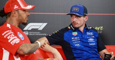 Lewis Hamilton fires threat at Max Verstappen who has Singapore GP history on the line