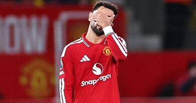 Man Utd player ratings vs Tottenham with four 5/10s as United bottle win but Yoro shines