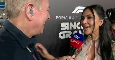 Kim Kardashian shows true colours as Martin Brundle approaches her again at Singapore GP
